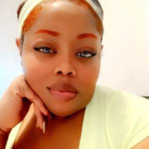 Meet your Posher, Ebony